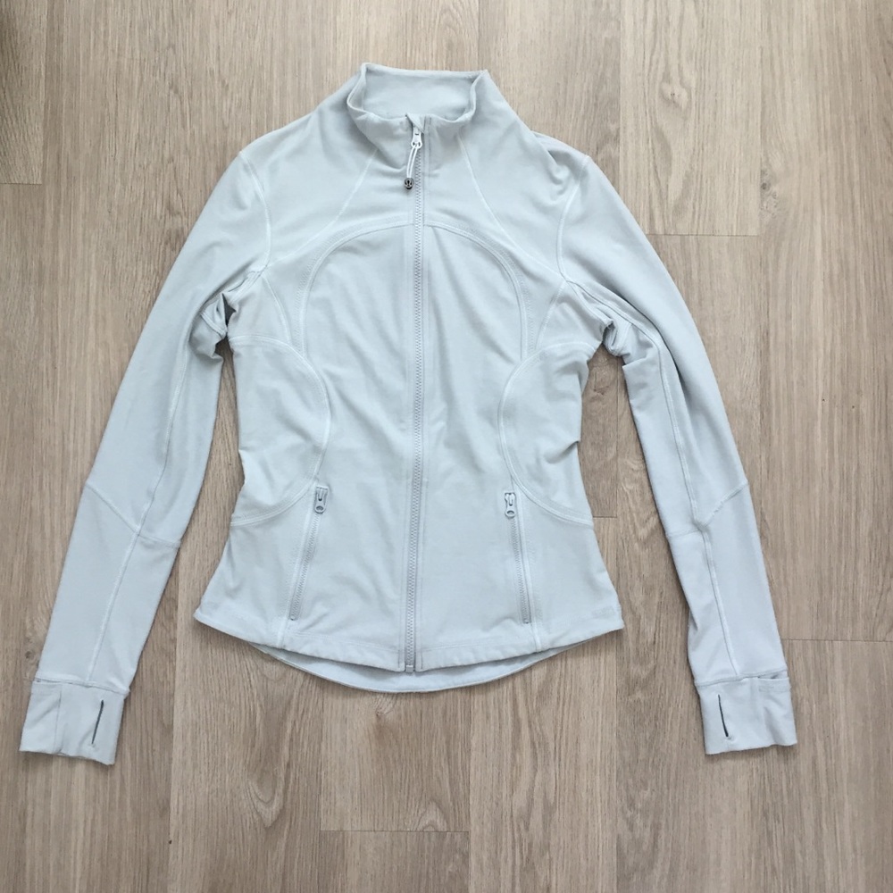 Lululemon Jacket Gray Thumbholes Light Gray 6 M